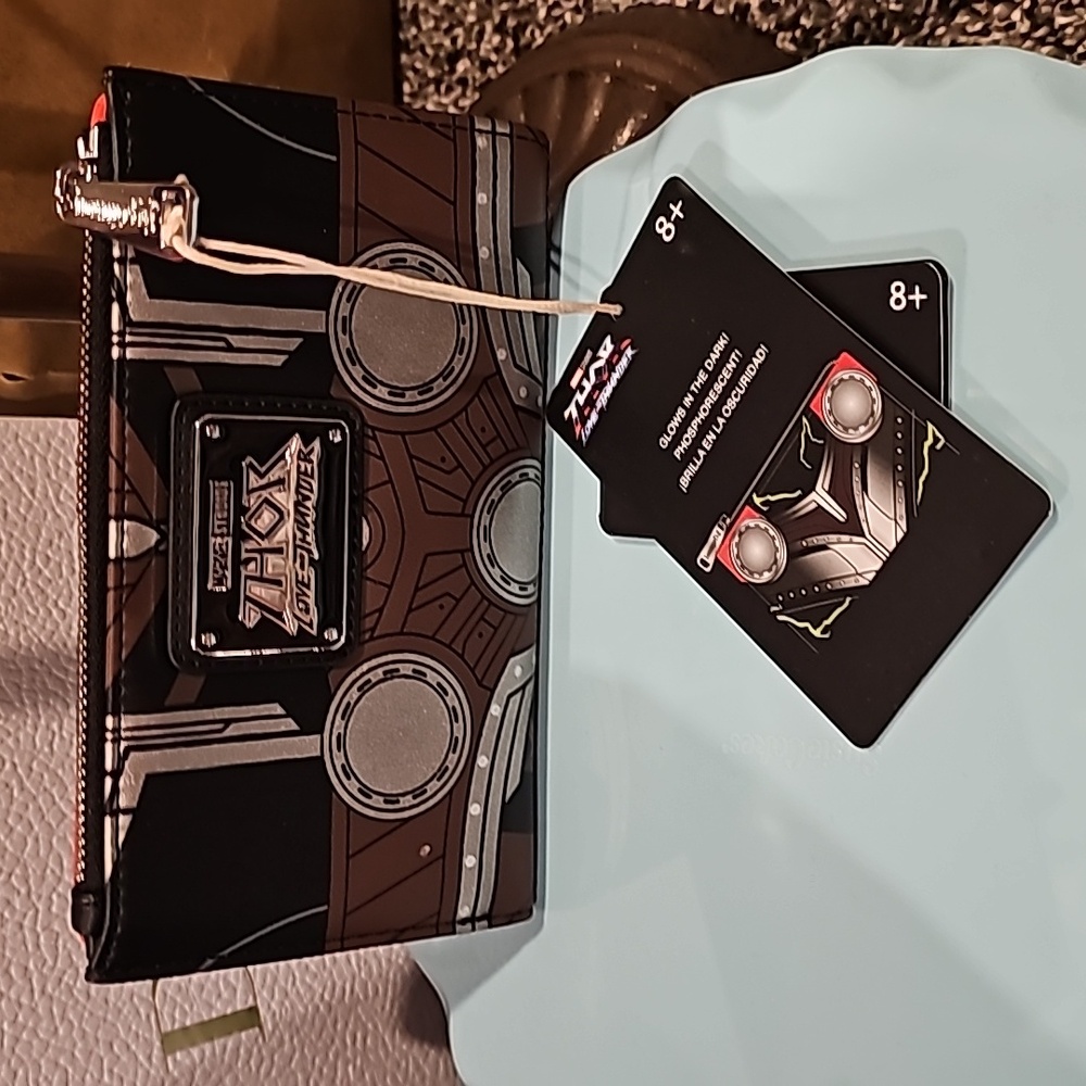 Loungefly Marvel Thor love and thunder glows in dark wallet NWT